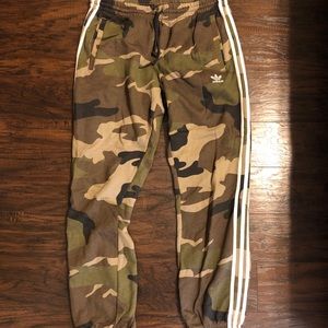 Adidas Camo Sweatpants/Joggers